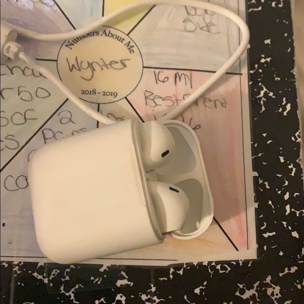 Airpods